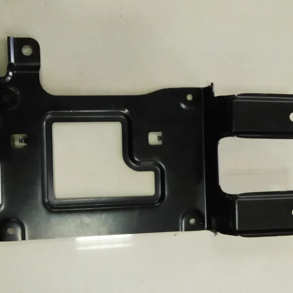 Auto-parts-Bracket-Front-e1493015239384