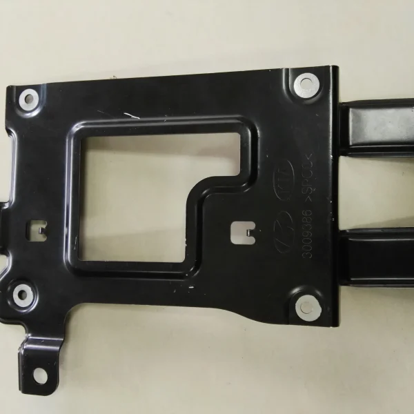 Auto-parts-Bracket-Back-e1493015295586